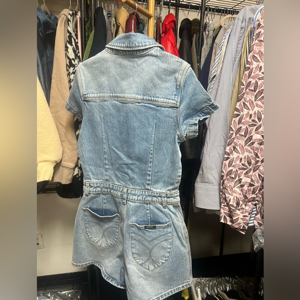 ROLLA'S X AC/DC LIGHT WASH LIGHTENING SHORT SLEEVE DENIM ROMPER NWT M /10 - Picture 6 of 6